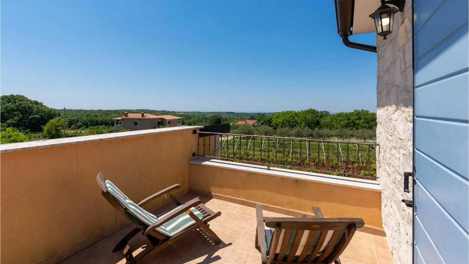 House Anka Villa Tinjan