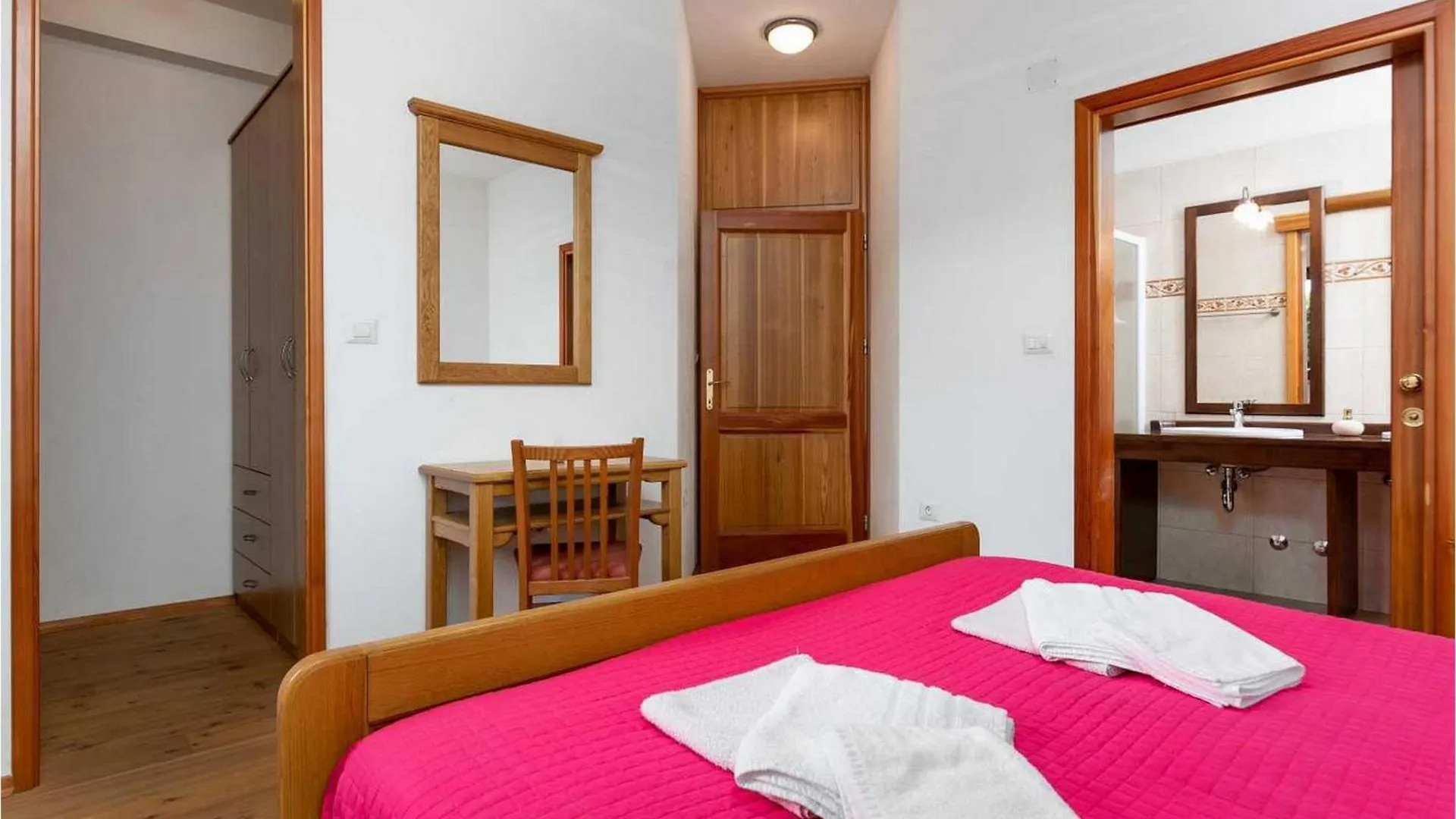 House Anka Villa Tinjan