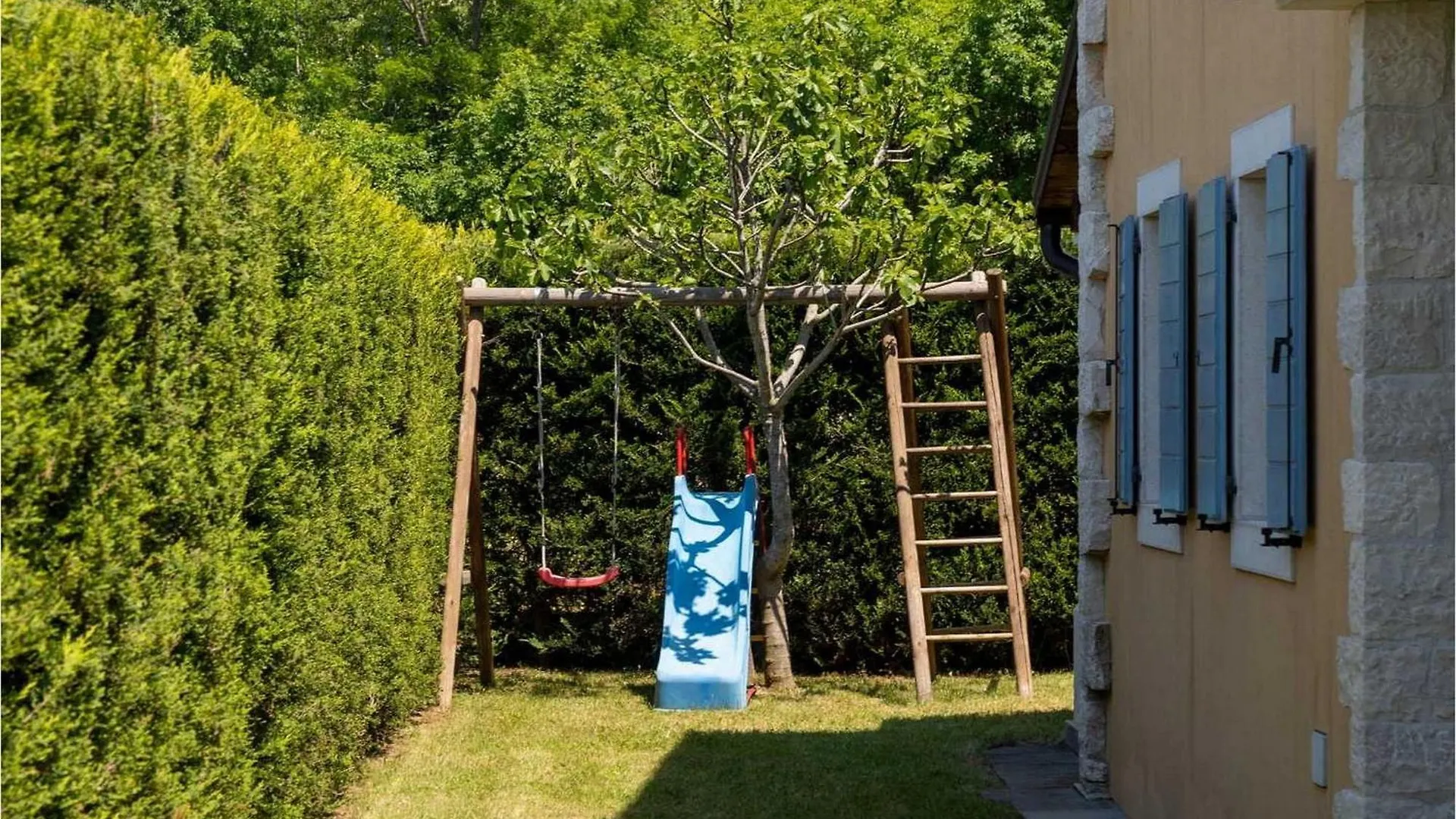 Vila House Anka Tinjan